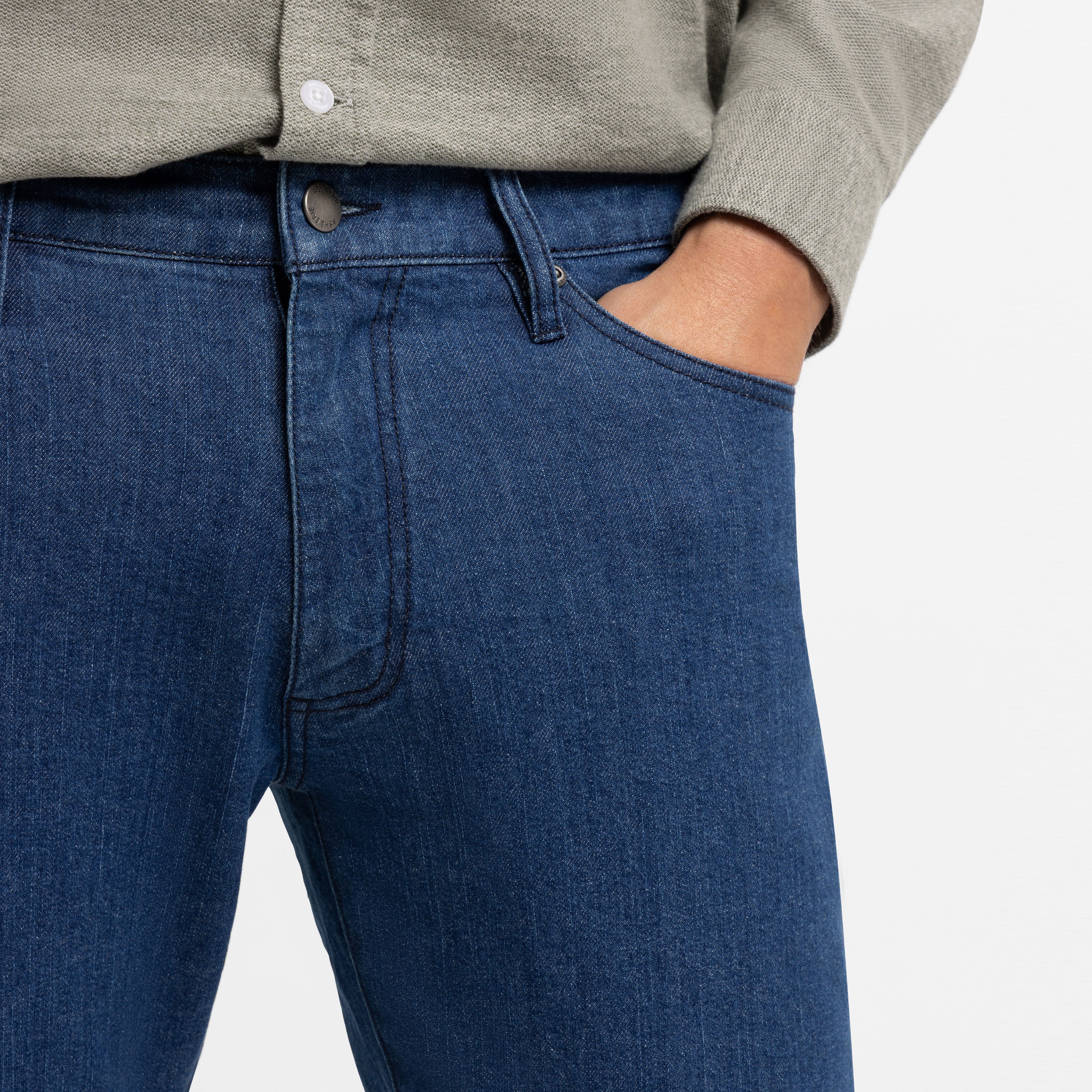 Blue Wash Essential Jeans - Image 5