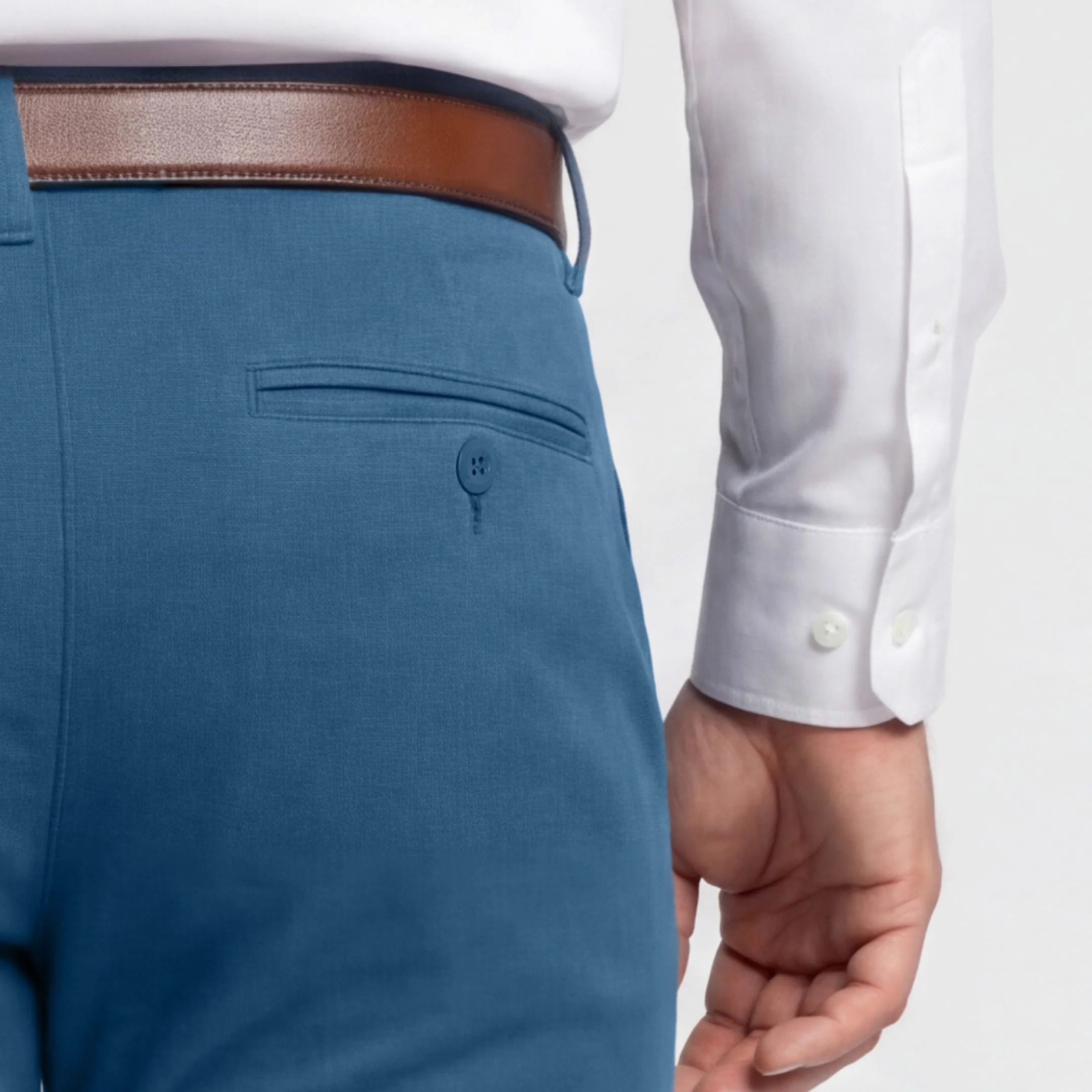 Deep Blue Signature Chino - Image 4