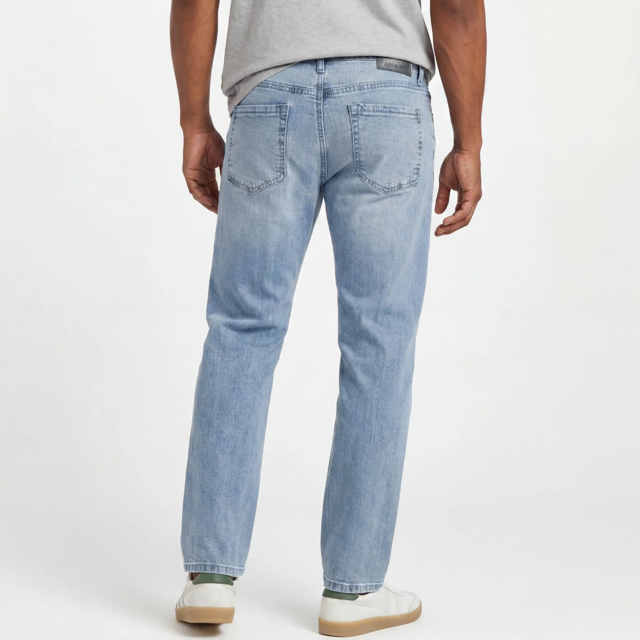 Straight Fit Light Wash Essential Jeans - Image 3