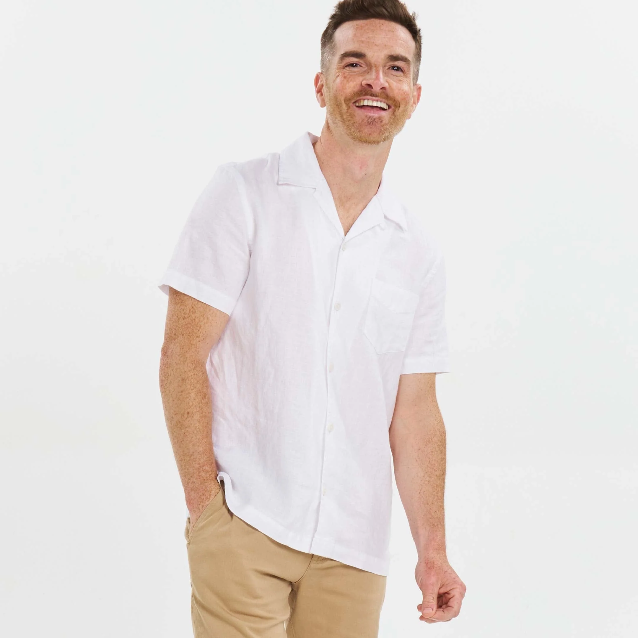 White Linen Camp Collar Short Sleeve Shirt - Image 6